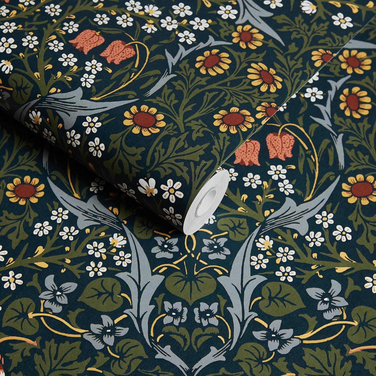 Blackthorn Wallpaper - Billiard Green - House of Hackney - 1 - WA - BLA - DI - BIL - XXX - Premier Wallcovering