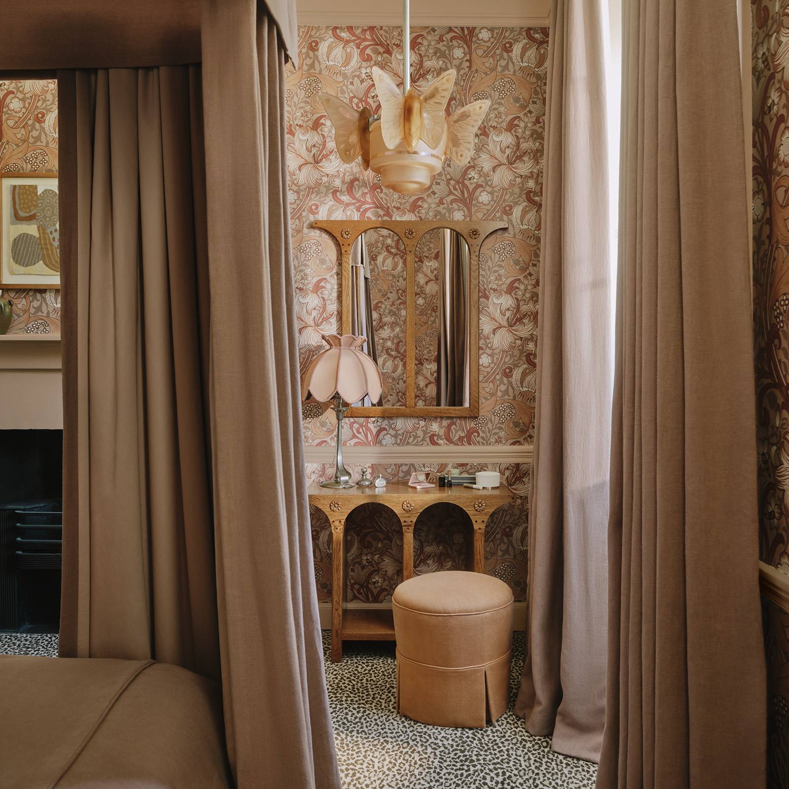 Golden Lily Wallpaper - Tourmaline - House of Hackney - 1 - WA - GOL - DI - TOU - XXX - Premier Wallcovering