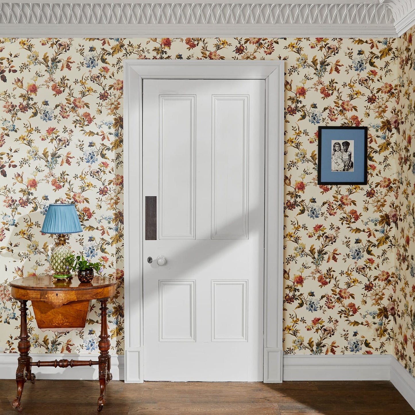 Rosetta Wallpaper - Ecru - House of Hackney - 1 - WA - ROS - DI - ECR - XXX - Premier Wallcovering